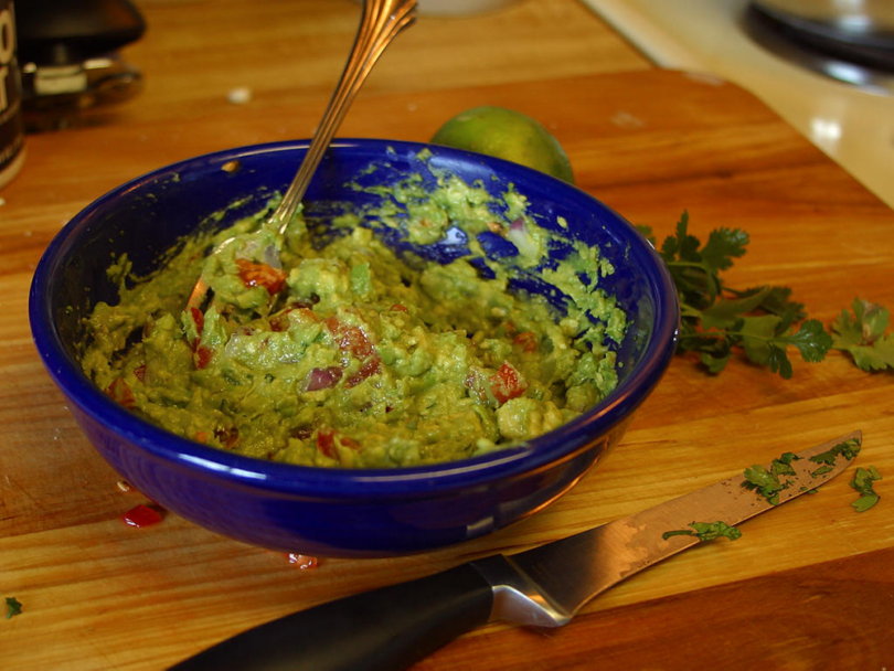 Receta de Guacamole Mexicano Clásico: Cómo hacer el mejor guacamole paso a paso